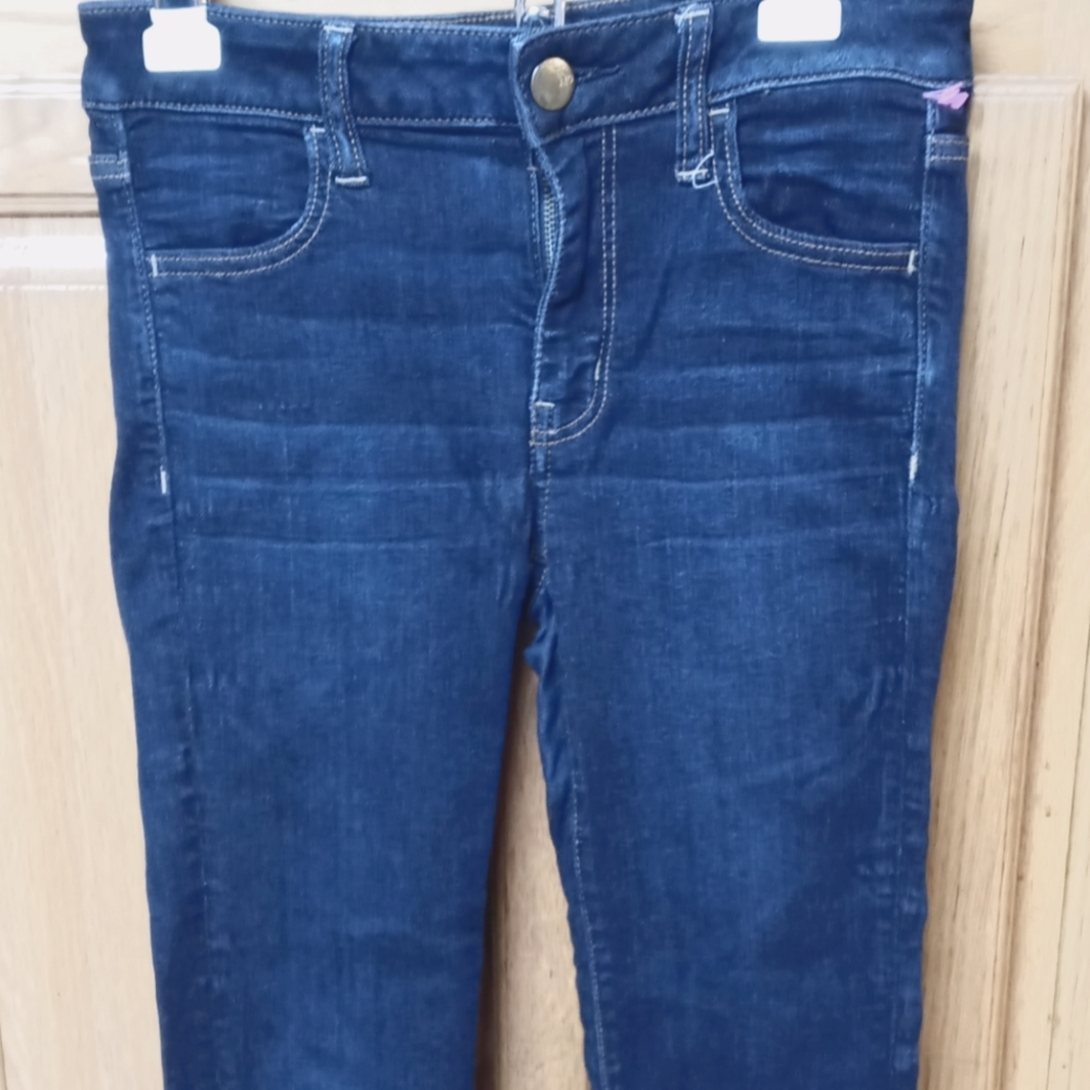 American Eagle Womens Jegging Blue Jeans 4 Long. Super Super Stretch